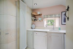 Utility room- click for photo gallery